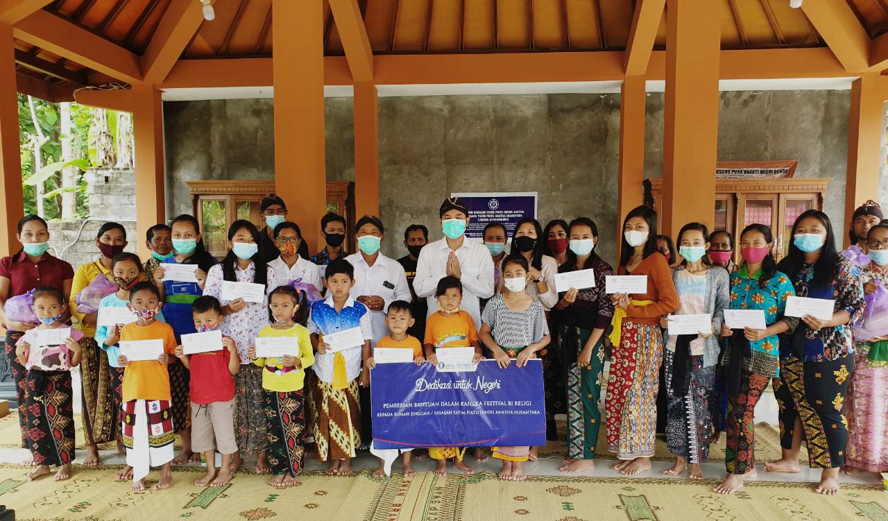 Yapindu Anatha Nusantara Gunungkidul Berbagi Kebahagiaan Menjelang Hari Raya Nyepi