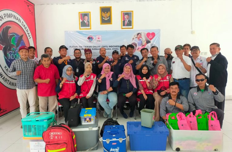 Bakti Sosial IWO Indonesia Sleman: Donor Darah dan Pemeriksaan Gratis, Dihadiri Kepala Kesbangpol